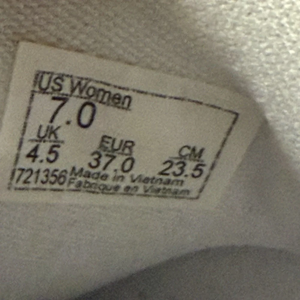 Vans Ward Women's White Leather Low Top Sneakers Size 7 Casual Lace Up Shoes